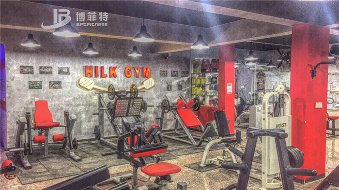 伊拉克客户的健身房图片 蜜桃精品无码健身器材案例