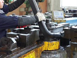 蜜桃精品无码健身器材生产设备3